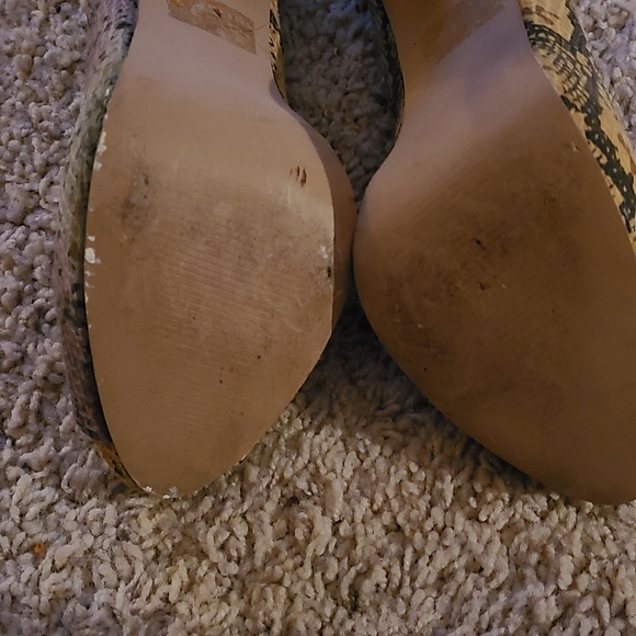 Snake skin high heels - Picture 2 of 2